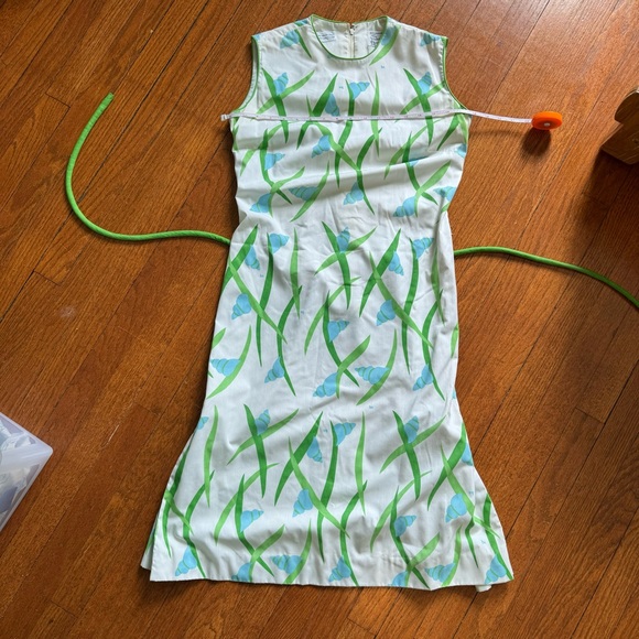 The Vested Gentress Dress Vintage - Picture 5 of 16